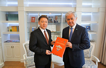 会见吉尔吉斯共和国驻华大使 会见吉尔吉斯共和国驻华大使