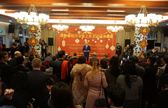上海合作组织总部梅花怒放。春节招待会在北京举行 上海合作组织总部梅花怒放。春节招待会在北京举行