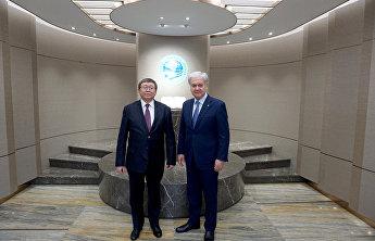 上合组织秘书长会见蒙古驻华大使 上合组织秘书长会见蒙古驻华大使