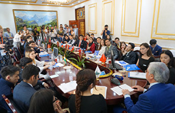 模拟上合 模拟上合