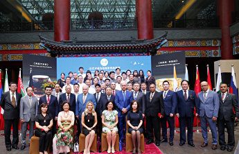 上合组织大使俱乐部在华夏珍宝馆举行活动 上合组织大使俱乐部在华夏珍宝馆举行活动