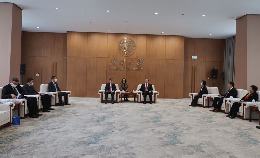Генеральный секретарь ШОС провел встречу с Президентом Нанькайского университета