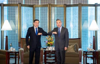 Генеральный секретарь ШОС Владимир Норов встретился с Членом Государственного совета, Министром иностранных дел КНР Ван И
