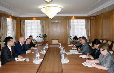 Встреча Генерального секретаря ШОС с Министром экономического развития и торговли Республики Таджикистан