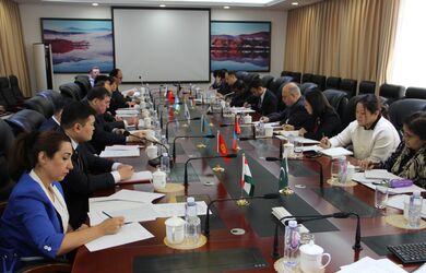 Встреча постоянных представителей государств-членов ШОС при Секретариате ШОС и представителей посольств государств-наблюдателей при ШОС, аккредитованных в г.Пекине