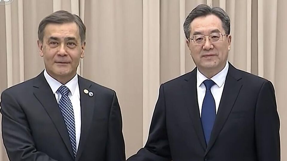 上海合作组织秘书长叶尔梅克巴耶夫会见中共中央政治局常委、国务院副总理丁薛祥