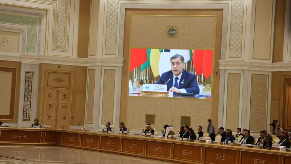 上海合作组织秘书长叶尔梅克巴耶夫出席土库曼斯坦“国际和平与信任年论坛”