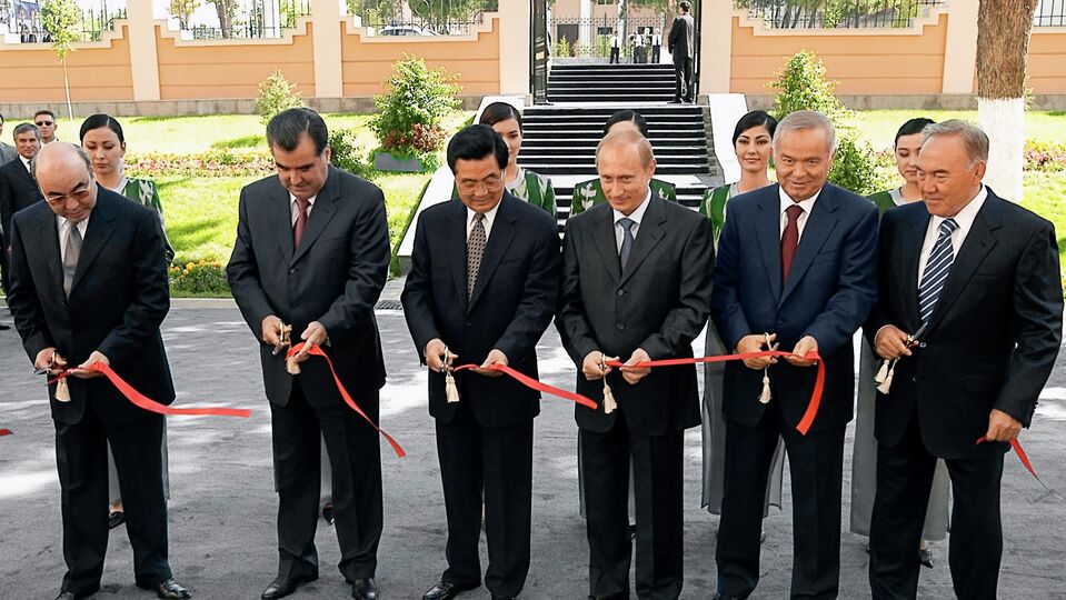 Моменты из истории ШОС