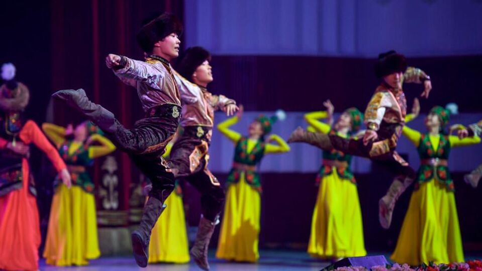 上海合作组织首届青年德尔菲运动会在吉尔吉斯斯坦开幕