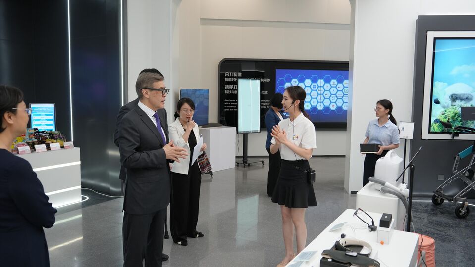 上海合作组织秘书长访问中国广西壮族自治区