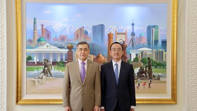 上合组织秘书长会见中国-上合组织国家人工智能应用合作中心主任