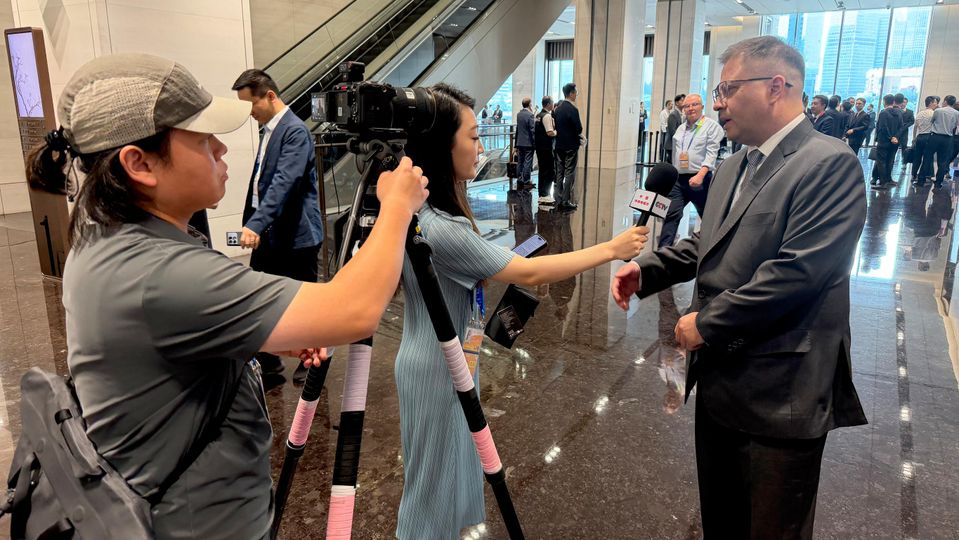 2026世界人工智能大会暨人工智能全球治理高级别会议在上海举行