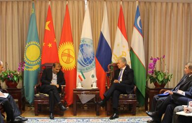 Посол Ирана посетил Штаб-квартиру ШОС