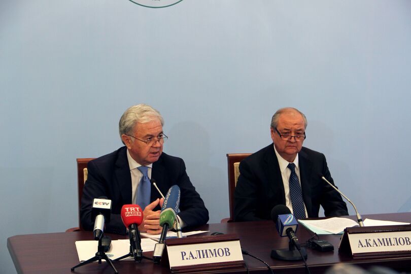 Совместный пресс-брифинг Министра иностранных дел Республики Узбекистан А.Камилова и Генерального секретаря ШОС Р.Алимова