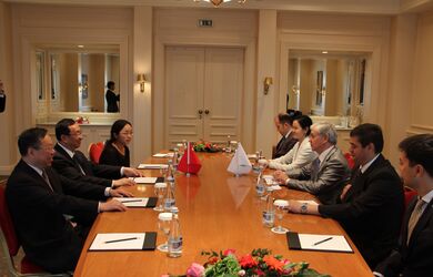 上海合作组织秘书长会见中国文化部长