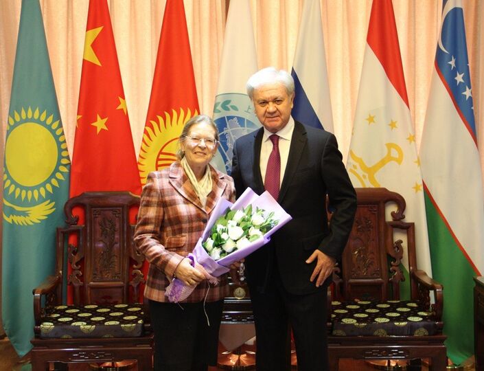 Встреча Генерального секретаря ШОС с Чрезвычайным и Полномочным Послом Австрийской Республики в КНР Ирэной Гинер-Райхль