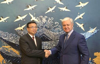 Дунфан открывает двери для молодежи стран ШОС