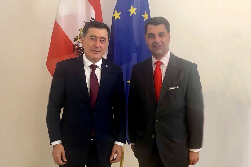 Генеральный секретарь ШОС встретился с Генеральным секретарем МИД Австрии